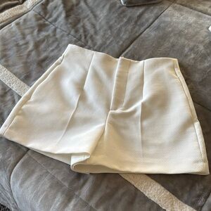 Zara women's dressy shorts